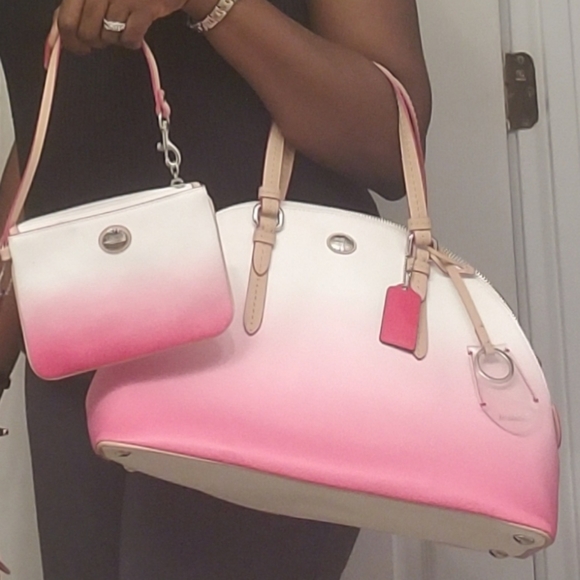 Pink and white Coach w/ Coin Purse - Picture 5 of 16